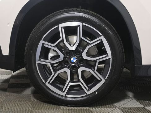 New 2026 BMW X1 xDrive28i w/ Technology Package AWD/4WD image 12