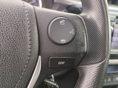 Used 2016 Toyota Corolla LE image 23