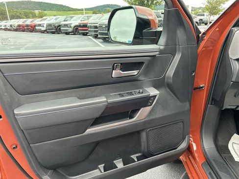 Used 2025 Toyota Tundra SR5 AWD/4WD image 21