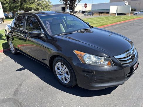 Used 2011 Honda Accord SE image 36