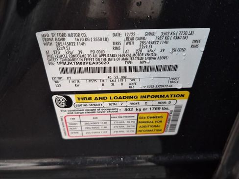 Used 2023 Ford Expedition Max Platinum AWD/4WD image 9