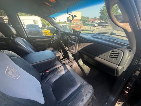 Used 2004 Dodge Ram 2500 Truck SLT w/ Trailer Tow Group AWD/4WD image 6