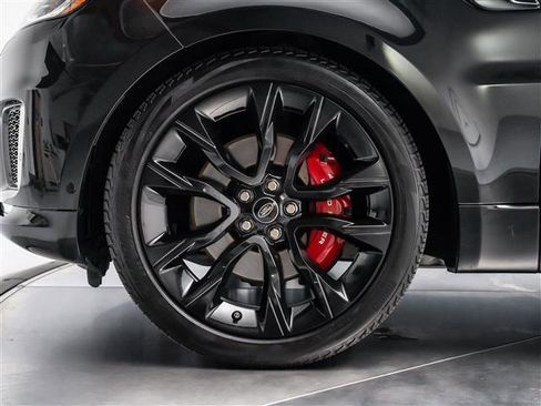 Used 2022 Land Rover Range Rover Sport HST image 11