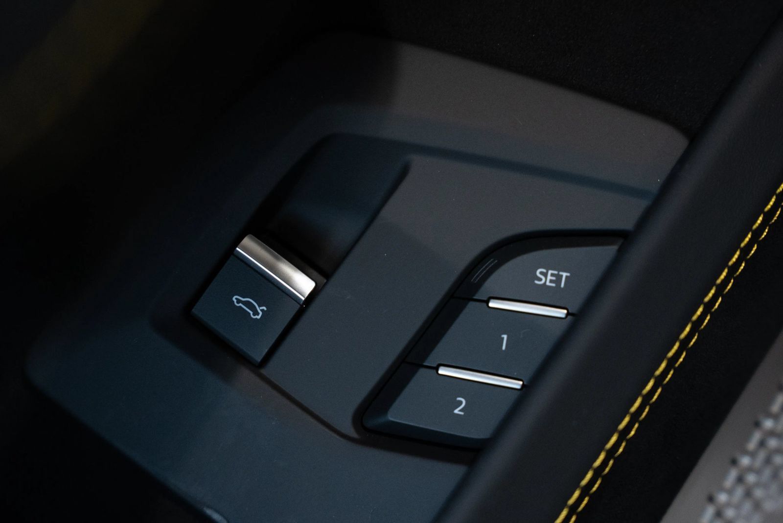 Used 2023 Lamborghini Urus Performante AWD/4WD image 28