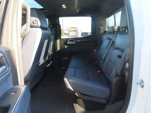 Used 2024 Chevrolet Silverado 1500 High Country AWD/4WD image 23