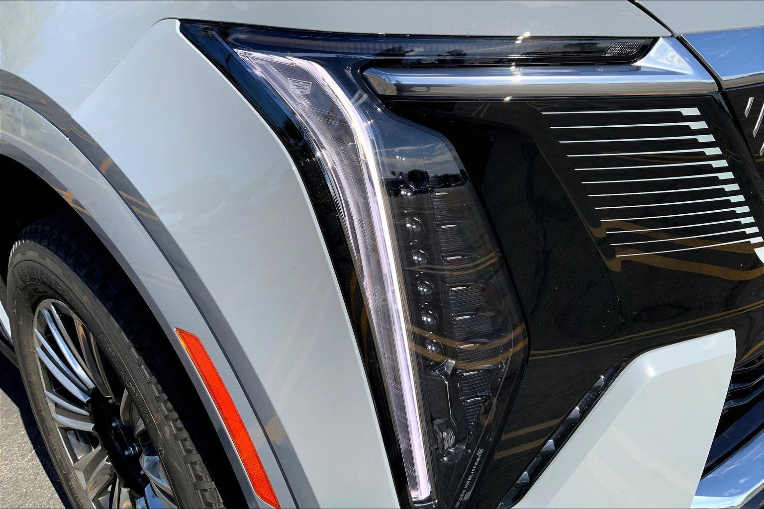 New 2026 Cadillac Escalade IQL Luxury AWD/4WD image 14