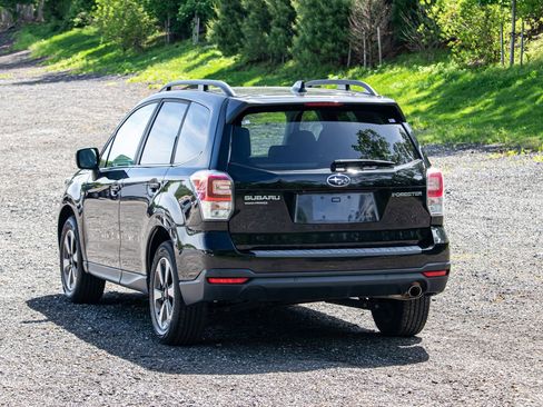 Used 2018 Subaru Forester 2.5i Limited AWD/4WD image 6