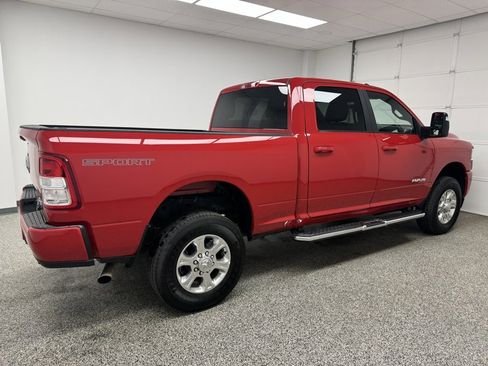 Used 2024 RAM 2500 Big Horn w/ Sport Appearance Package image 13