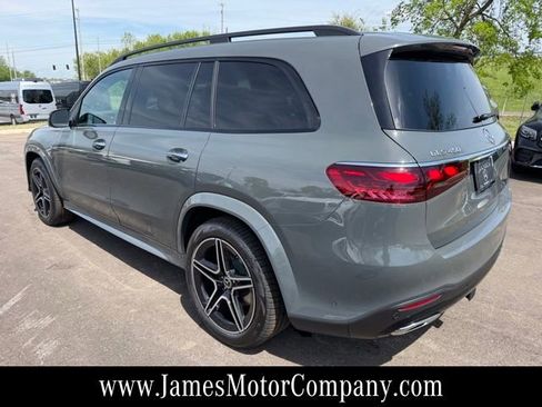 New 2026 Mercedes-Benz GLS 450 4MATIC image 9