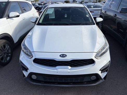 Used 2019 Kia Forte LXS FWD image 3