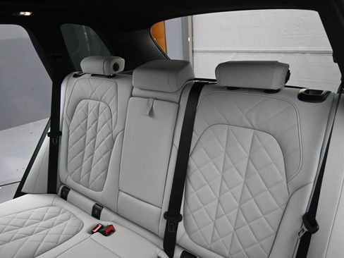 New 2026 BMW X5 sDrive40i w/ Climate Comfort Package RWD image 31
