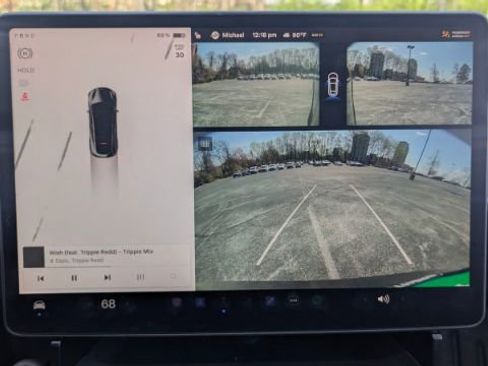 Used 2023 Tesla Model Y Long Range image 31