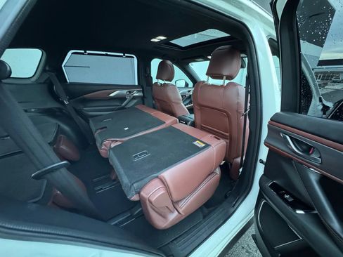Used 2017 MAZDA CX-9 Signature image 24