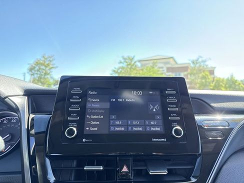 Used 2023 Toyota Camry SE FWD image 14