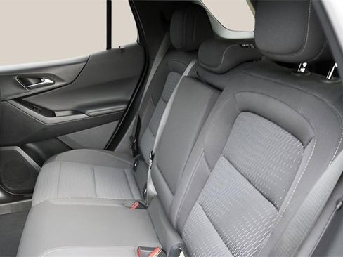 Used 2025 Chevrolet Equinox LT w/ Midnight Edition image 15