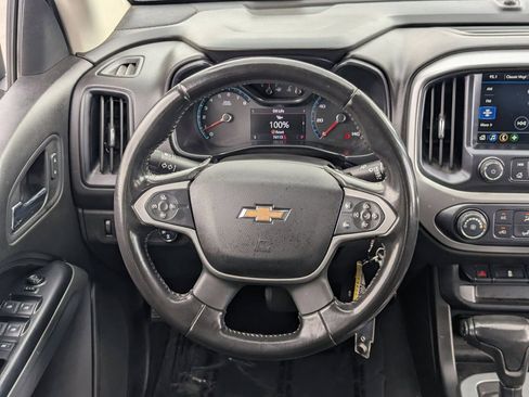 Used 2019 Chevrolet Colorado LT image 16