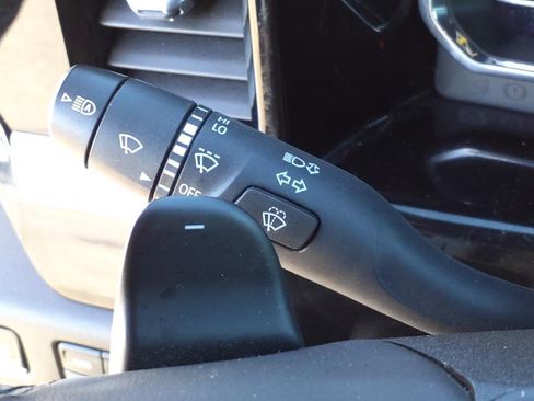 Used 2024 Chevrolet Silverado 1500 LT Trail Boss w/ Convenience Package II image 25