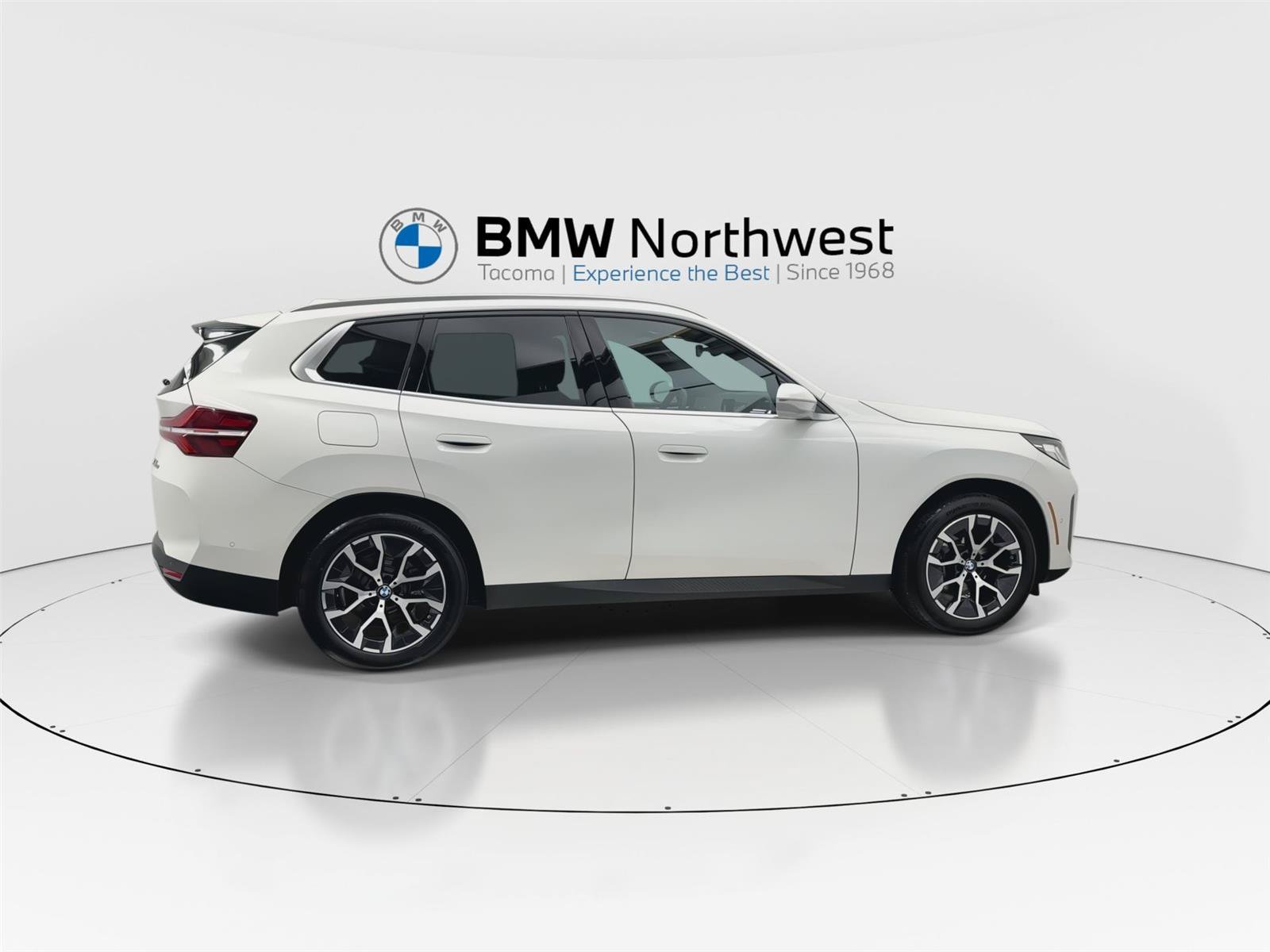 Used 2026 BMW X3 xDrive30i w/ Convenience Package AWD/4WD image 4