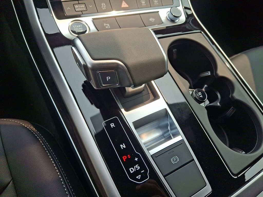 New 2026 Audi Q7 2.0T Premium AWD/4WD image 8