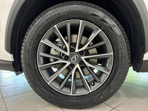 Certified 2024 Lexus NX 250 FWD image 16