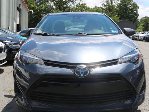 Used 2019 Toyota Corolla LE FWD image 2