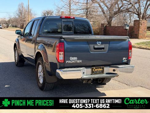 Used 2019 Nissan Frontier SV image 10