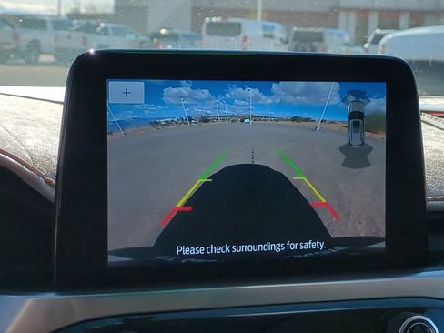 Used 2022 Ford Escape Titanium w/ Class II Trailer Tow Package image 25