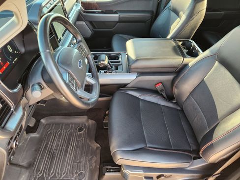 Used 2023 Ford F150 Lariat w/ FX4 Off-Road Package image 15