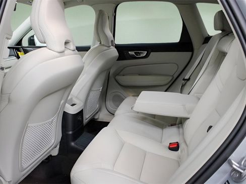 New 2025 Volvo XC60 T8 Ultra w/ Protection Package Premier image 12