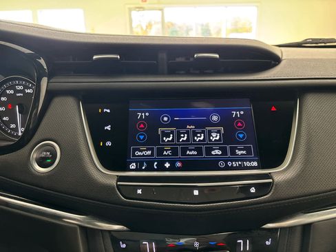 Used 2020 Cadillac XT5 Premium Luxury image 44