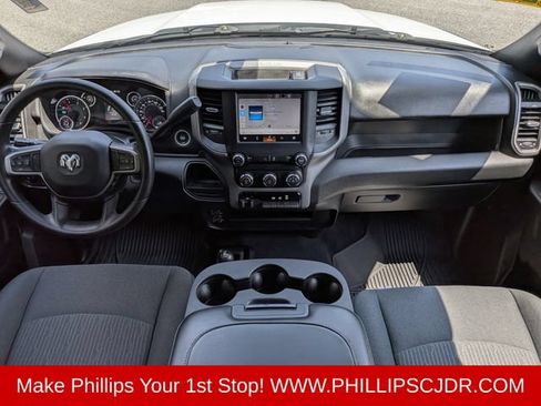 Used 2024 RAM 2500 Tradesman w/ Chrome Appearance Group AWD/4WD image 14