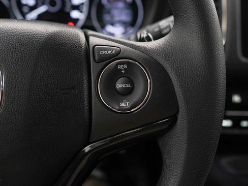 Used 2016 Honda HR-V EX image 24