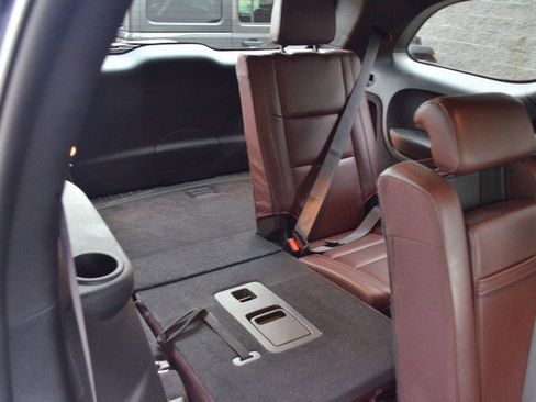 Used 2024 Dodge Durango GT image 39