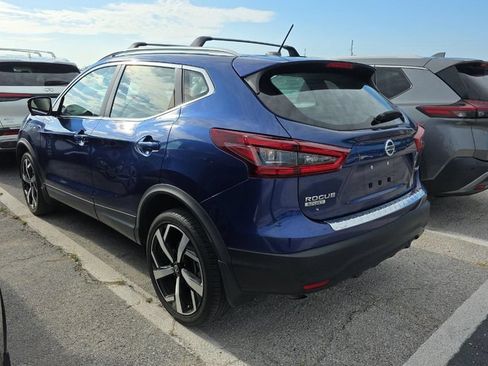Used 2022 Nissan Rogue Sport SL AWD/4WD image 5
