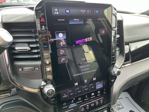New 2026 RAM 2500 Limited AWD/4WD image 19