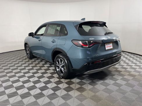 Certified 2023 Honda HR-V EX-L image 3
