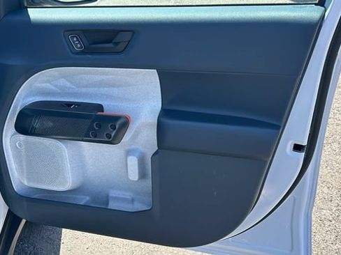 Certified 2024 Ford Maverick XLT FWD image 10