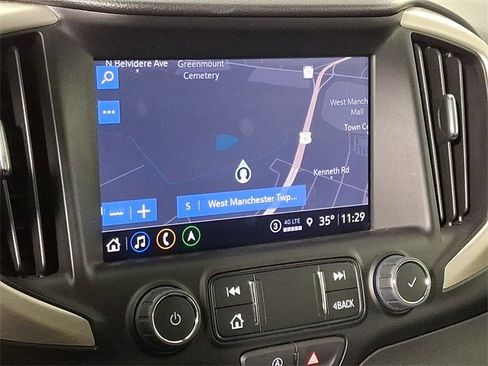 Used 2022 GMC Terrain Denali image 3