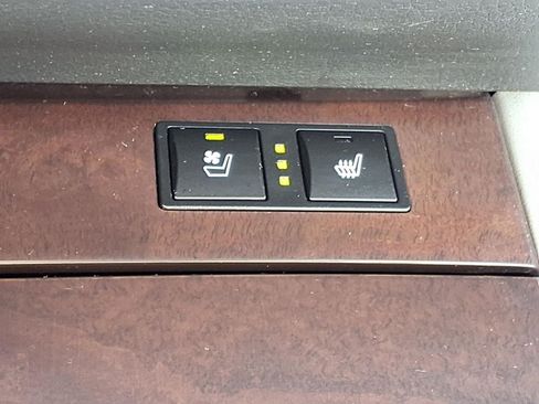 Used 2013 Lexus GS 350 w/ Premium Pkg RWD image 18
