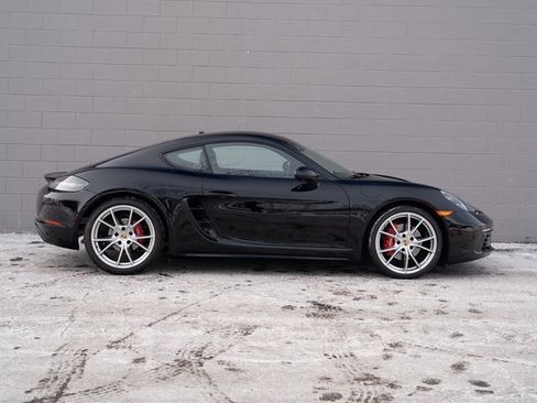 Used 2024 Porsche 718 Cayman S image 8