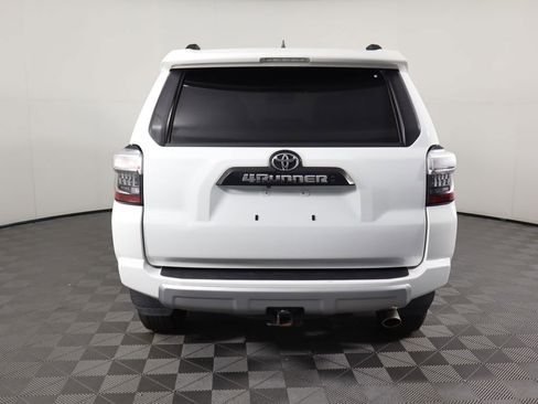 Used 2021 Toyota 4Runner TRD Off-Road image 6