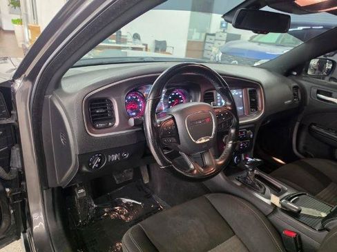 Used 2022 Dodge Charger GT w/ Blacktop Package AWD/4WD image 12