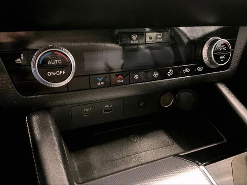 Used 2022 Mitsubishi Outlander SEL AWD/4WD image 25