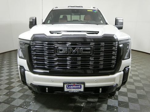 Used 2024 GMC Sierra 3500 Denali Ultimate image 7