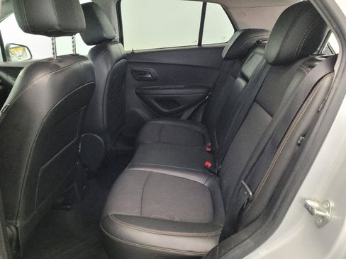 Used 2018 Chevrolet Trax LT w/ Driver Confidence Package AWD/4WD image 18