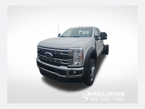 New 2026 Ford F550 4x4 SuperCab Super Duty w/ XL Chrome Package image 1