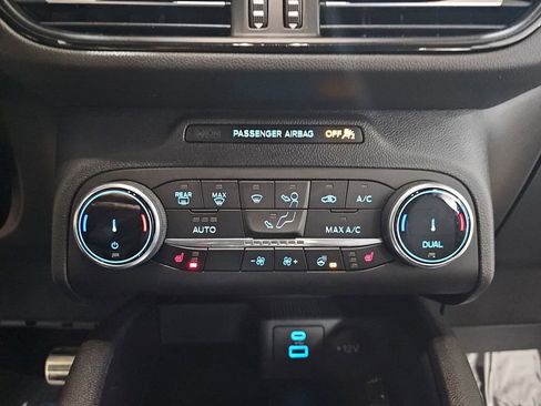 Used 2023 Ford Escape ST-Line AWD/4WD image 26