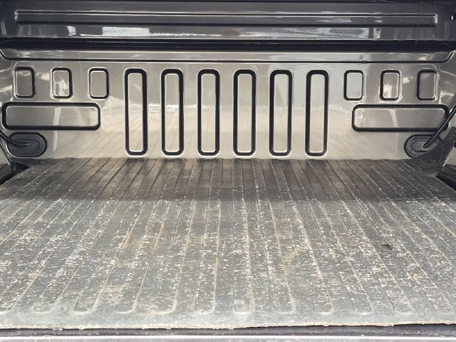 Used 2020 Ford F150 XLT w/ Equipment Group 302A Luxury AWD/4WD image 7