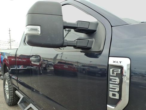 Used 2022 Ford F350 XLT w/ XLT Value Package image 8