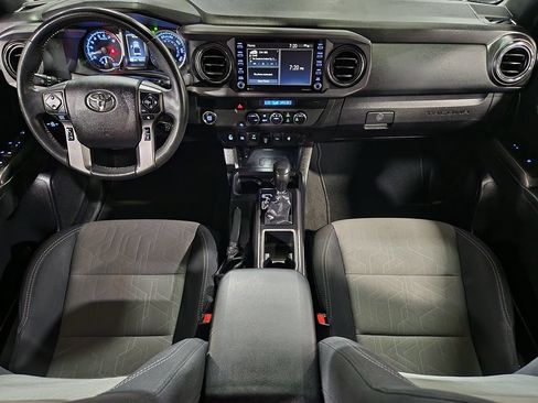 Used 2021 Toyota Tacoma TRD Sport w/ Technology Package RWD image 46